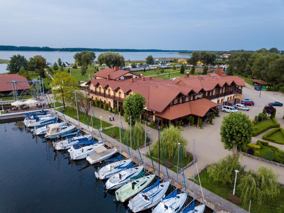 Hotel Ros Pisz Exterior foto